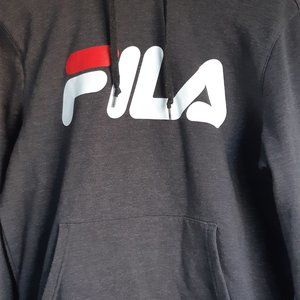 Fila sweater Medium